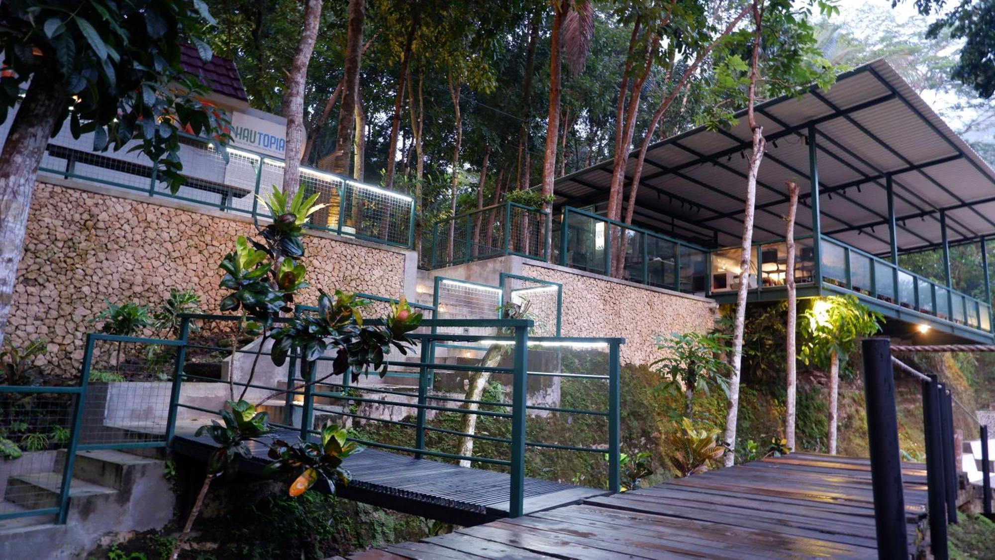 Hau Eco Lodges Citumang Pangandaran Exterior foto