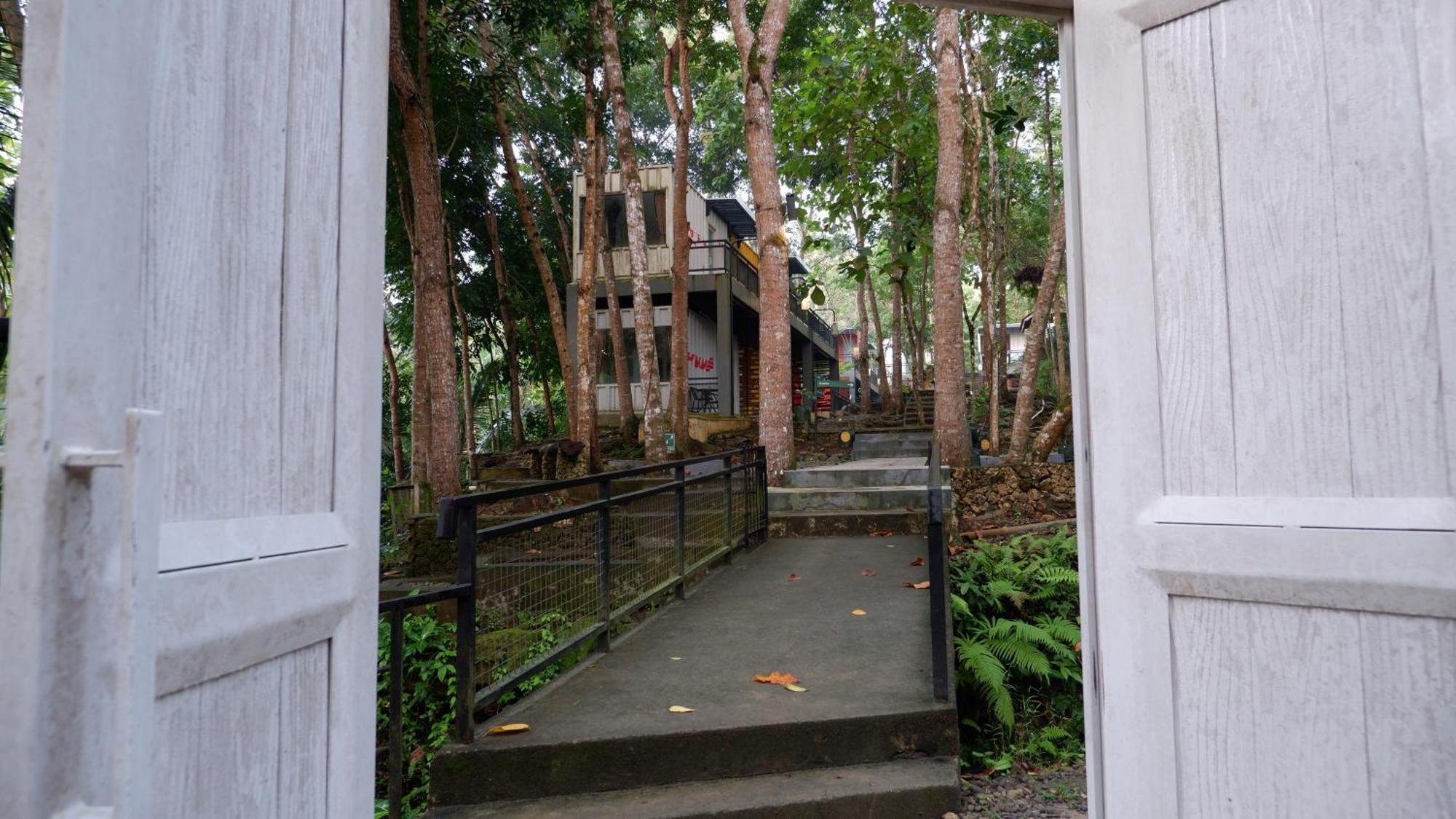 Hau Eco Lodges Citumang Pangandaran Exterior foto